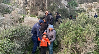 GÖÇMENLER YUNANİSTAN DİYE DATÇA'YA GETİRİLDİLER