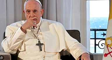 GRİP OLAN PAPA FRANCIS HASTANEYE KALDIRILDI