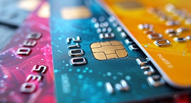 KREDİ KARTINA KISITLAMA GELİYOR