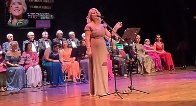 MİNE GÜNEŞ SESİYLE KULAKLARIN PASINI SİLDİ