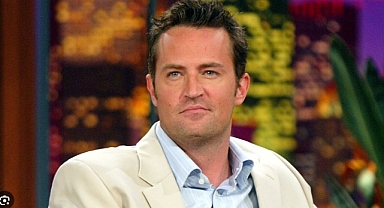 PERRY'E MEZARDA BİLE RAHAT YOK