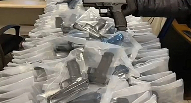 POLİSTEN KAÇAK SİLAH ATÖLYESİNE BASKIN