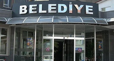 BELEDİYELER BORÇ İÇİNDE YÜZÜYOR