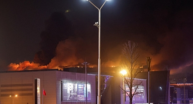 ÇOK SAYIDA ÖLÜ, YARALI OLDUĞU BİLDİRİLİYOR