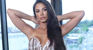 DEMET ÖZDEMİR MÜKEMMEL BİR KADIN