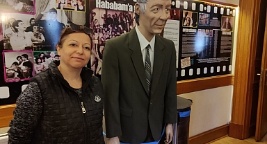 HABABAM SINIFI ZİYARETÇİYE TAT VERMİYOR