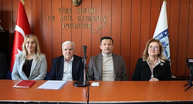 İZMİR'DE 5 YIL İÇİNDE BOZUK YOL KALMAYACAK