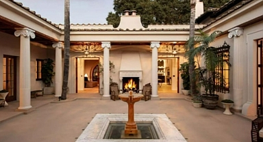 MALİKANESİNİ 1 MİLYAR TL'YE SATTI