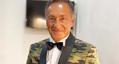 SANAT İÇİN SPORA SIRT DÖNEN ADAM