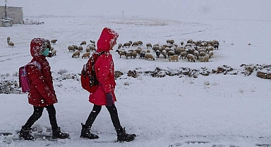 ŞIRNAK'TA EĞİTİME 1 GÜN ARA VERİLDİ