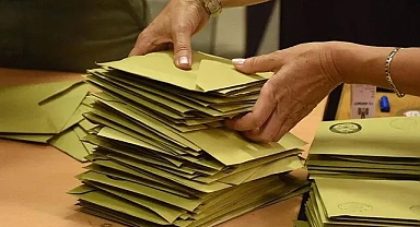 AK PARTİLİ KURMAYDAN SEÇİM YORUMU