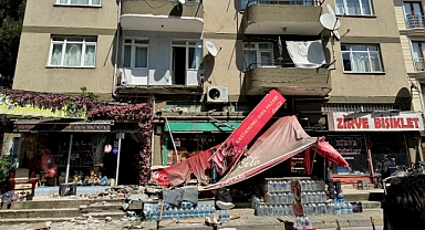 ÇÖKEN BALKONDA BİR KADIN YARALANDI