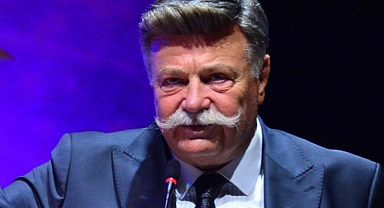 OYUNCU NURİ ALÇO HASTANEYE KALDIRILDI