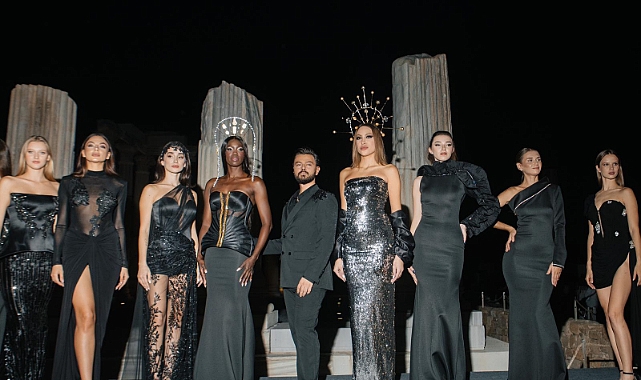 Oktay Seven' in son defilesi Shade ile Herkesi Büyüledi..!!